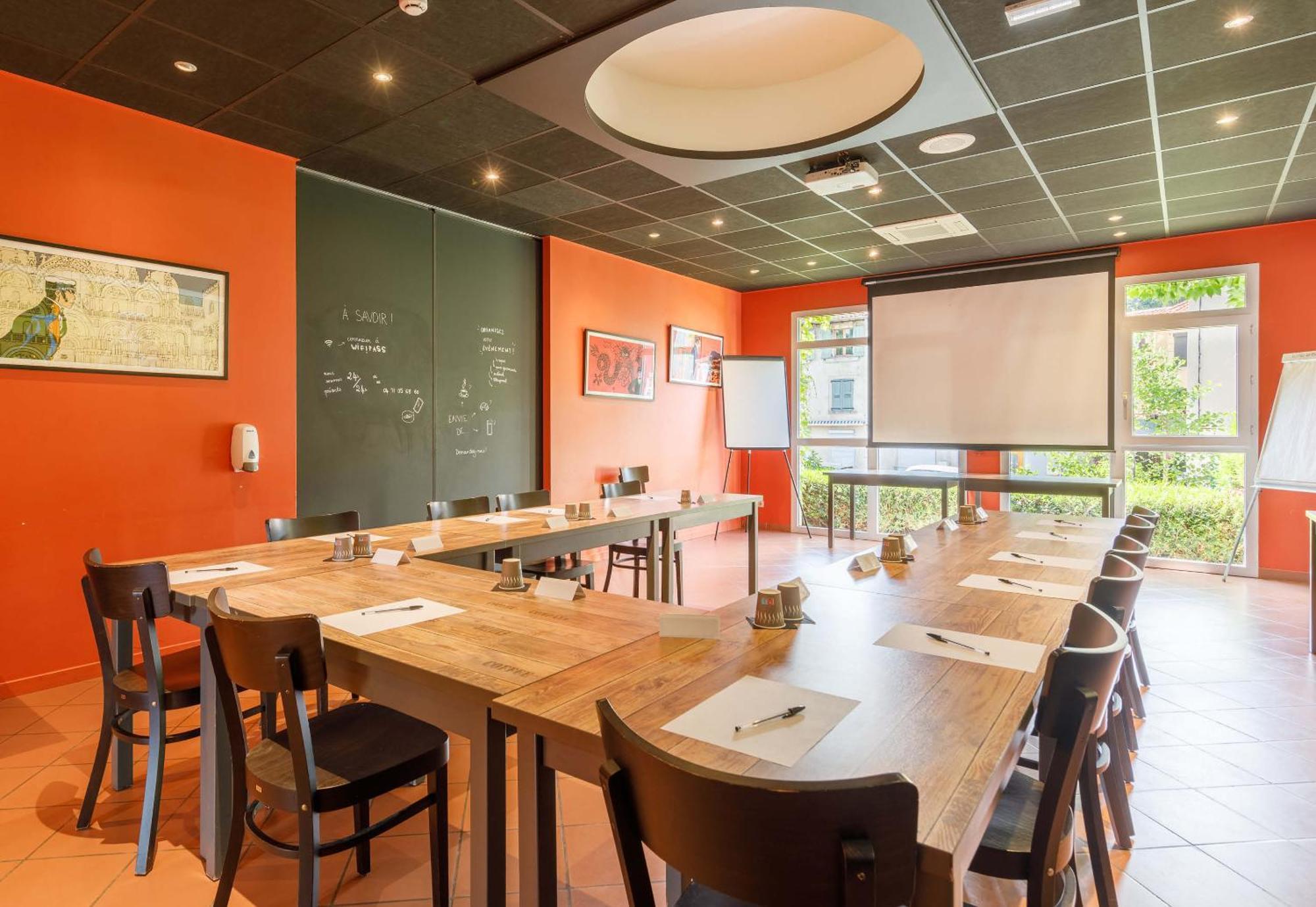 B&B Hotel Le Puy-En-Velay Vals-pres-le-Puy Dış mekan fotoğraf