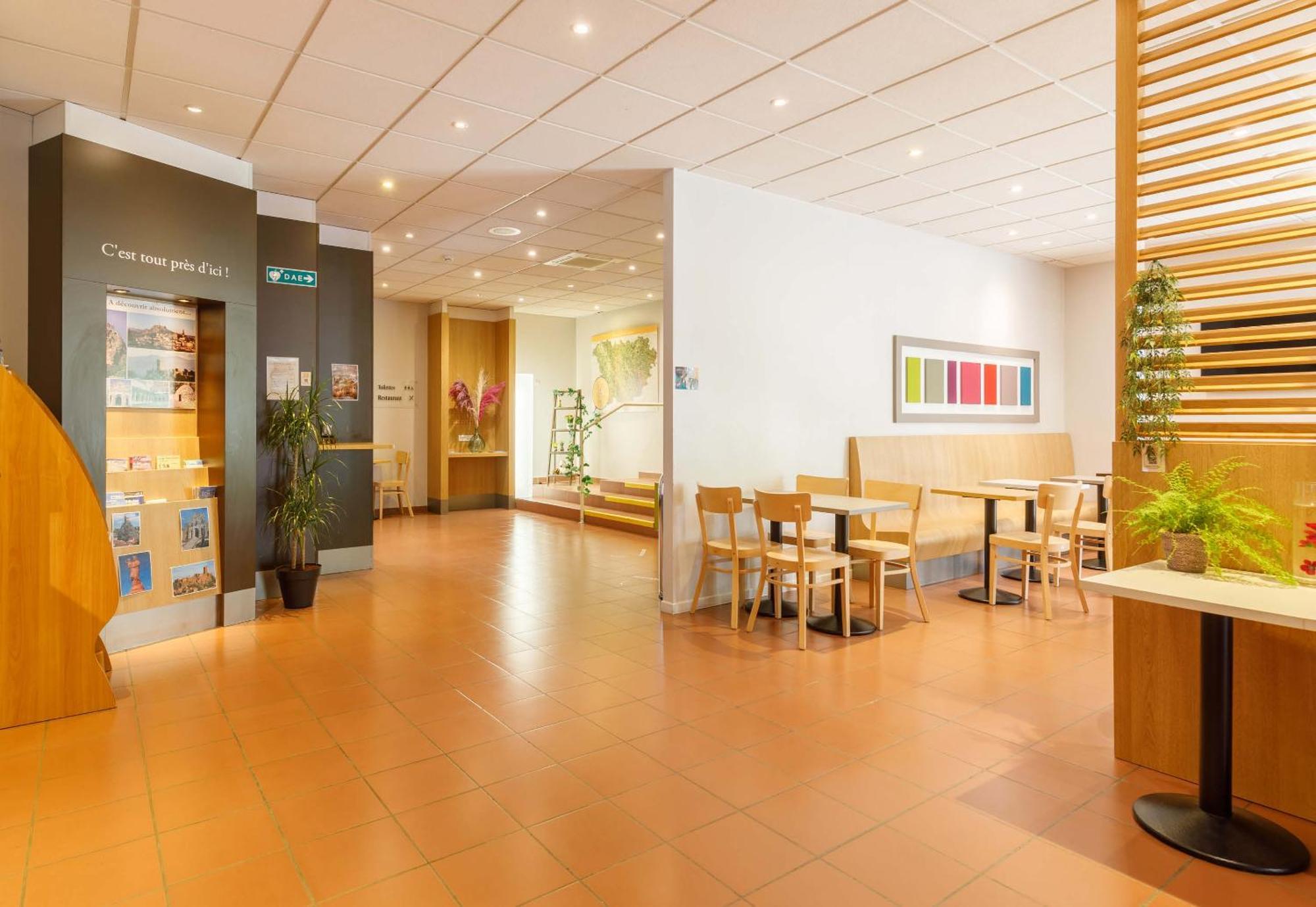 B&B Hotel Le Puy-En-Velay Vals-pres-le-Puy Dış mekan fotoğraf