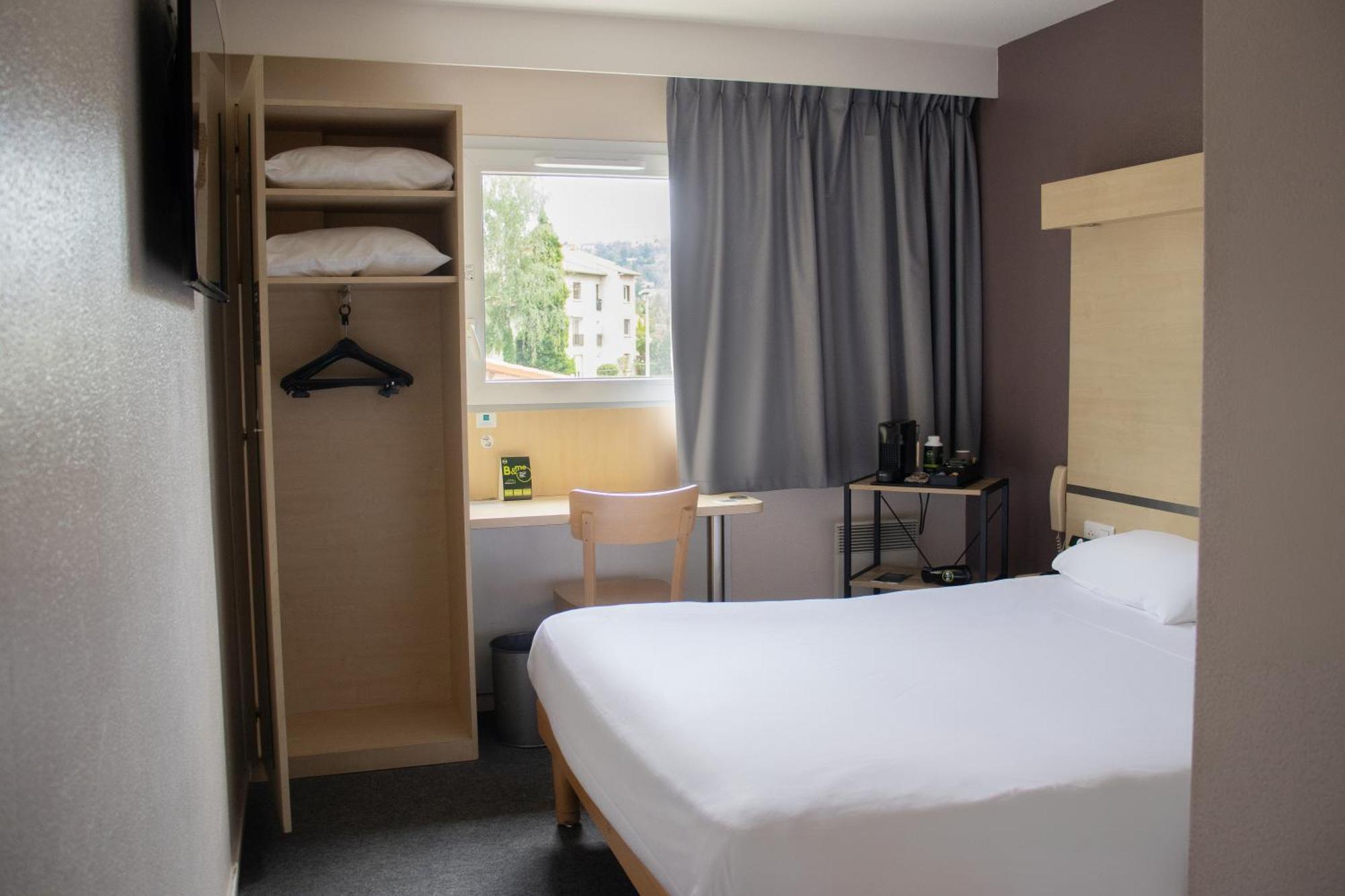 B&B Hotel Le Puy-En-Velay Vals-pres-le-Puy Dış mekan fotoğraf
