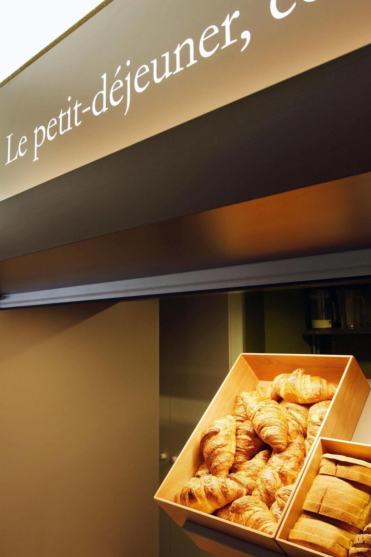 B&B Hotel Le Puy-En-Velay Vals-pres-le-Puy Dış mekan fotoğraf